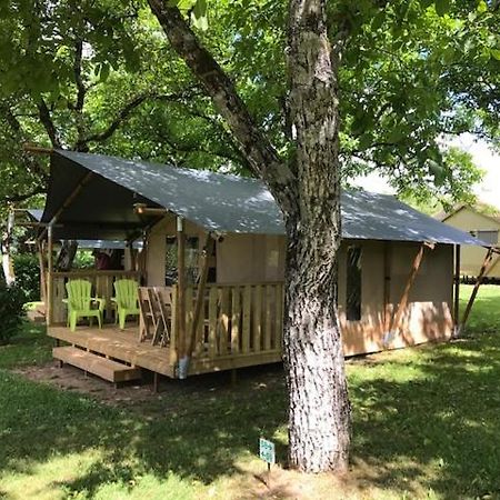 Camping Le Mondou Saint-Julien-de-Lampon Exterior foto